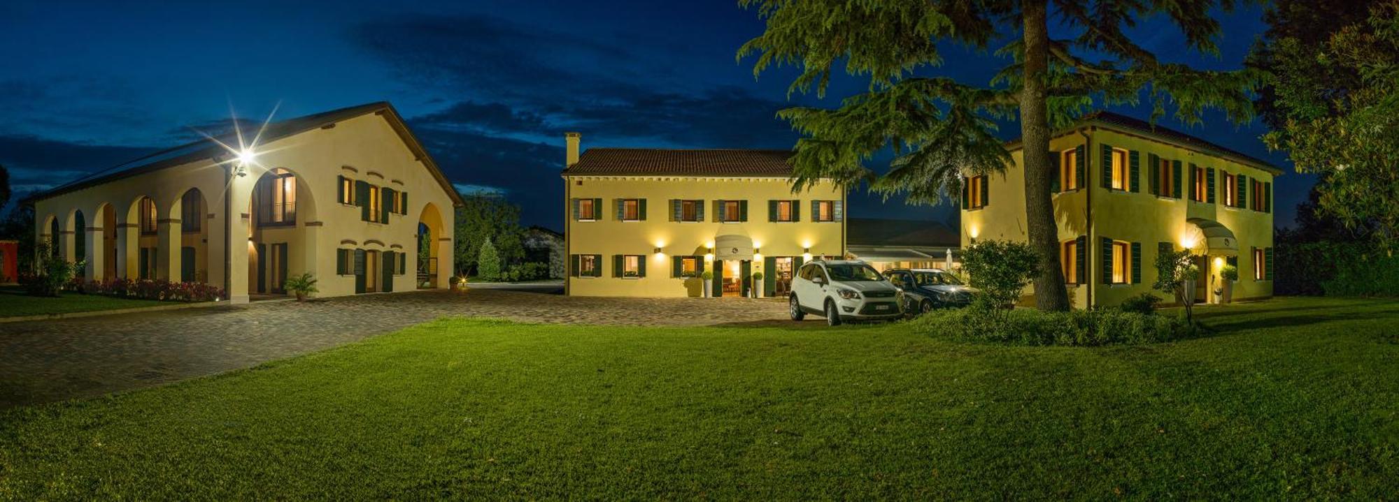 Hotel Venice Resort Airport Tessera Exterior photo